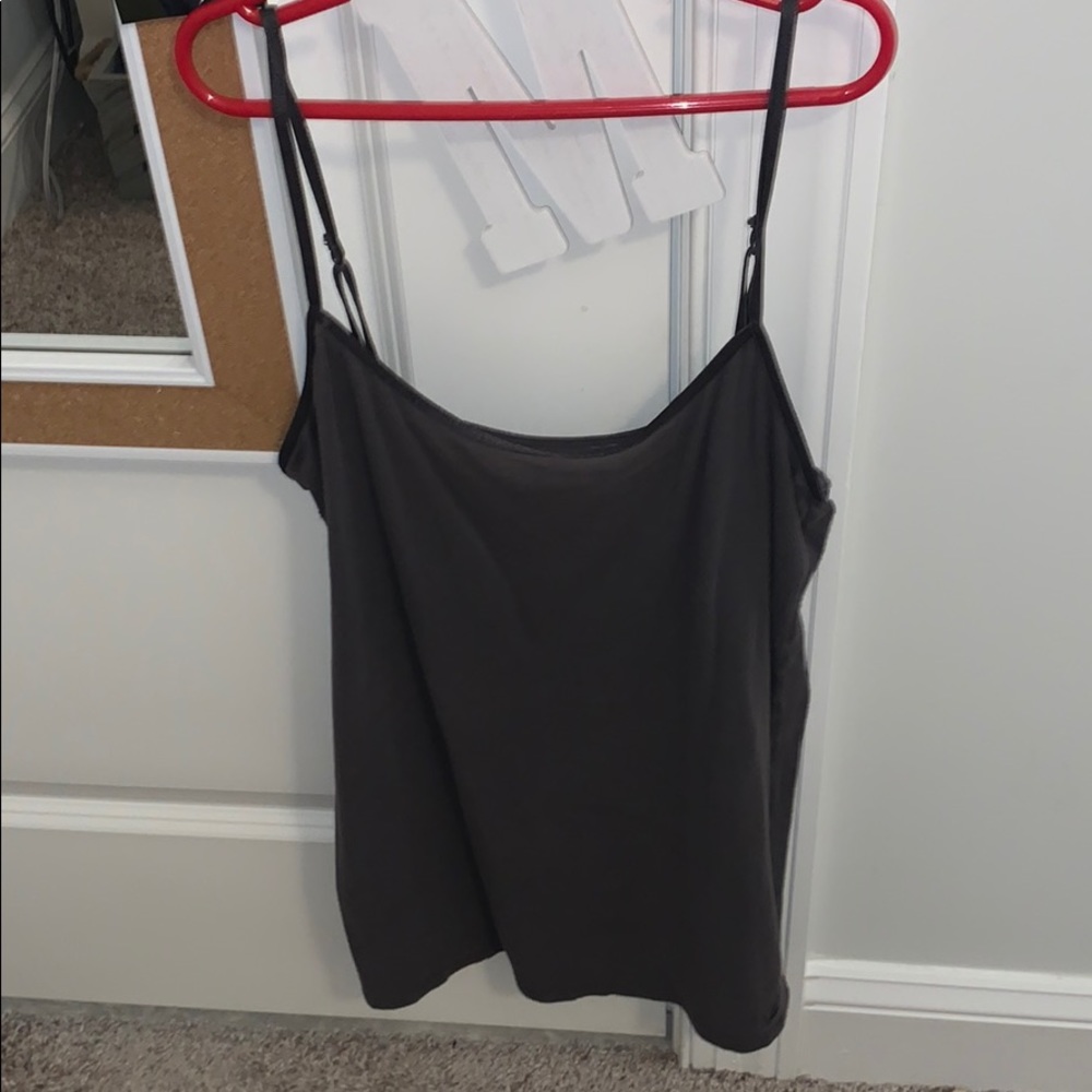 Gray tank top